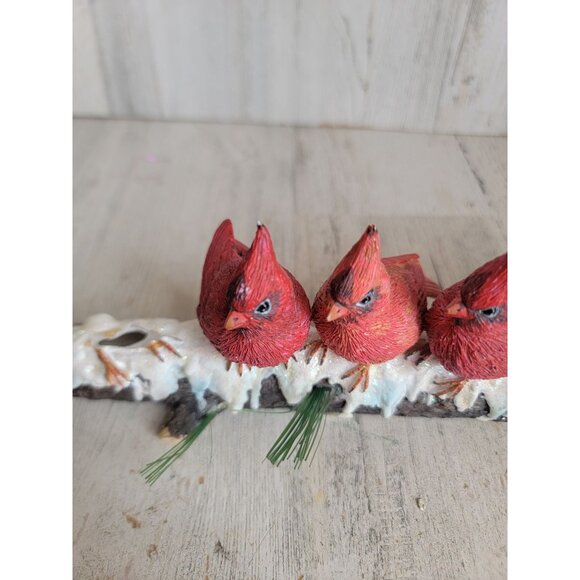 Red cardinal AS IS log tree Xmas snow home decor set figure mistletoe - Picture 4 of 13